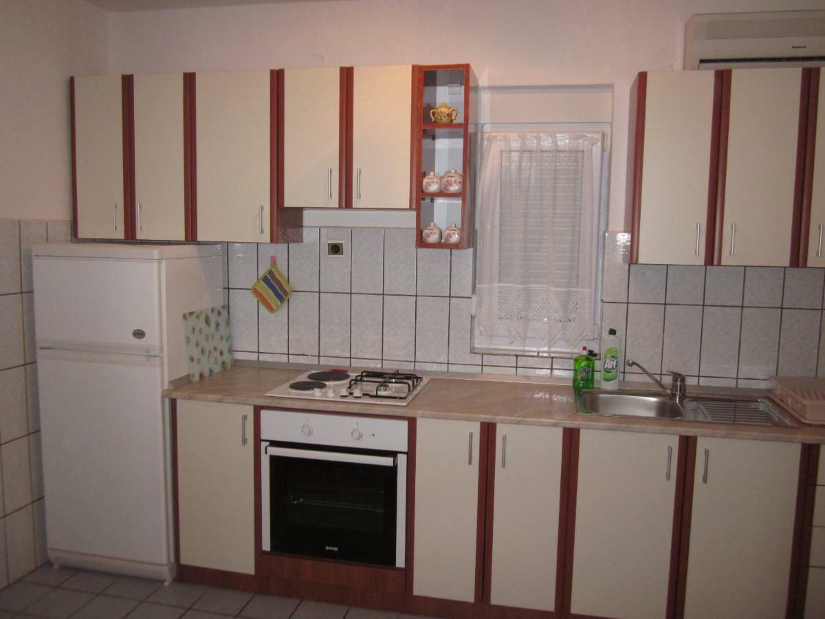 Apartman Mate Zablaće Eksteriør billede
